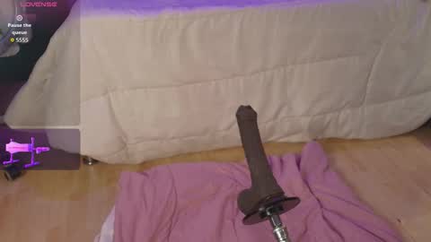 Antonella online show from 10/30/25, 03:30