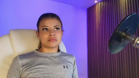 Antonella online show from 04/21/26, 03:24