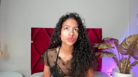 AntonellaHall  online show from 09/30/25, 12:10