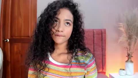 Snapshot of antonellahall_ chatting on 03/12/26, 07:31 AntonellaHall online show from 03/12/26, 07:31