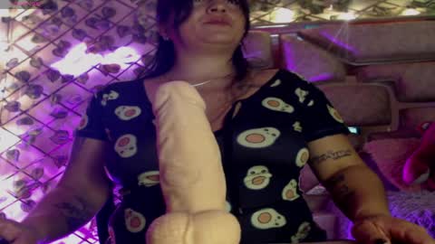 Snapshot of antonellahill_ chatting on 05/06/26, 02:08 Antonella GTM- 5 1800 0300am online show from 05/06/26, 02:08