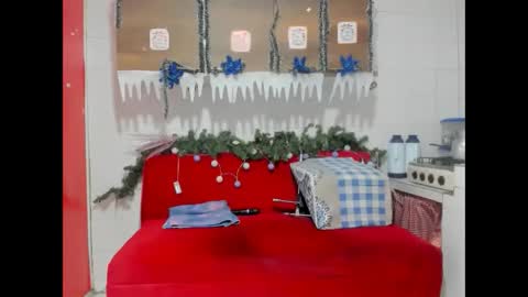 Snapshot of antonellakling_ chatting on 12/22/24, 11:33 ANTONELLA online show from 12/22/24, 11:33