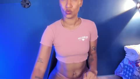 Snapshot of antonellaparker chatting on 09/28/25, 10:26 Sarah online show from 09/28/25, 10:26