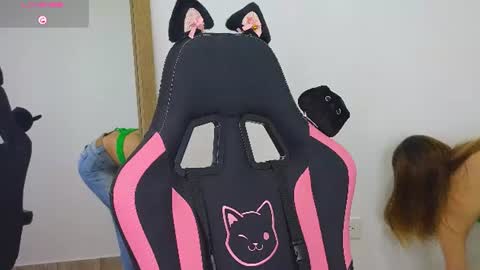 Snapshot of antonellarossii_ chatting on 07/19/26, 03:05 Antonella online show from 07/19/26, 03:05