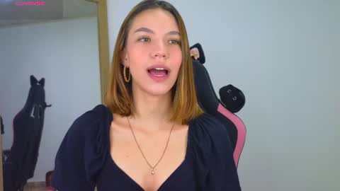 Snapshot of antonellarossii_ chatting on 07/20/26, 01:13 Antonella online show from 07/20/26, 01:13