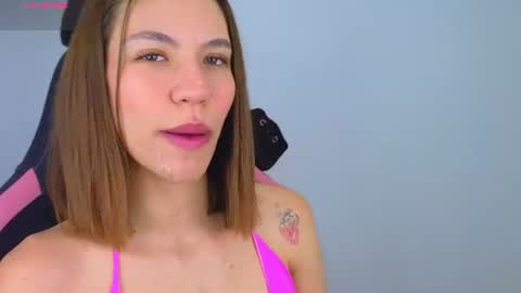 Snapshot of antonellarossii_ chatting on 07/24/26, 12:58 Antonella online show from 07/24/26, 12:58