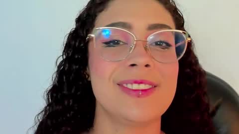 A N T O N E L L E  online show from 03/02/25, 11:07