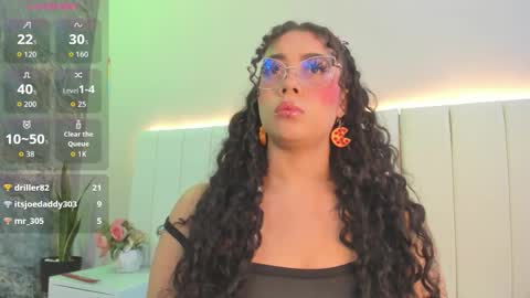 A N T O N E L L E  online show from 03/21/26, 09:14