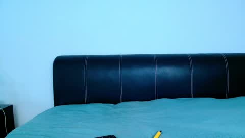 antonia98x online show from 02/19/25, 10:31