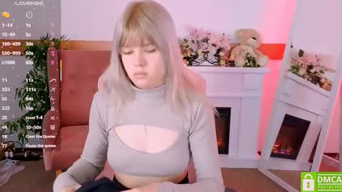 antonia_ferrero online show from 01/12/26, 06:51