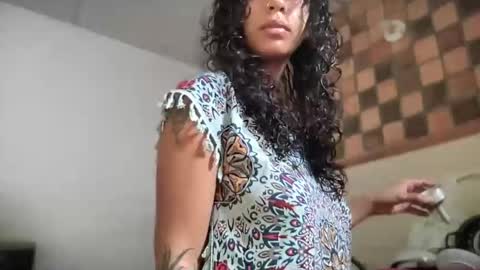 Antonia online show from 11/16/25, 04:23