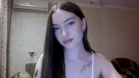 antonina25440 online show from 09/20/25, 05:47