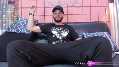 Snapshot of antony_bigdick_ chatting on 01/14/25, 01:15 Juan Camilo online show from 01/14/25, 01:15