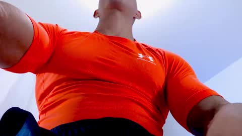 Instagram miguelangel1802  online show from 04/21/26, 10:12