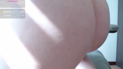 Antonia online show from 01/16/25, 02:30