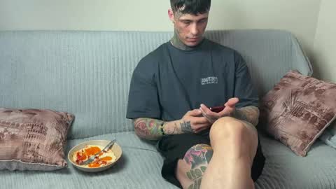 Tom online show from 05/30/26, 08:44