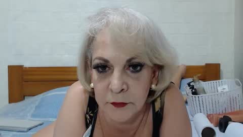 ANY CAT online show from 10/21/25, 09:10