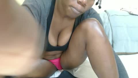 Snapshot of anya_h chatting on 06/16/26, 08:39 Gracious online show from 06/16/26, 08:39
