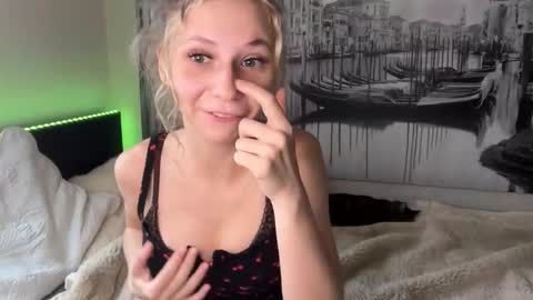 Anya online show from 03/13/26, 03:51