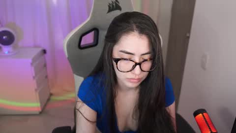 anya online show from 09/29/25, 08:13