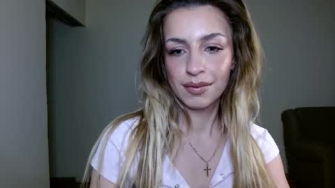 Anya online show from 04/21/26, 06:12