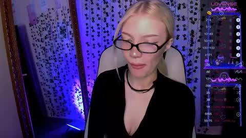 Anya online show from 03/10/26, 03:11