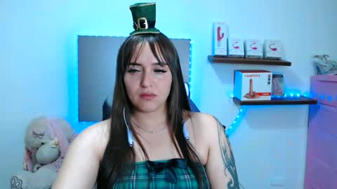 Snapshot of anyela_bubble19 chatting on 06/14/26, 02:24 Anyela online show from 06/14/26, 02:24