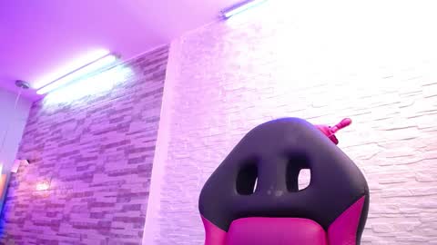 Anyela  online show from 12/19/24, 07:18