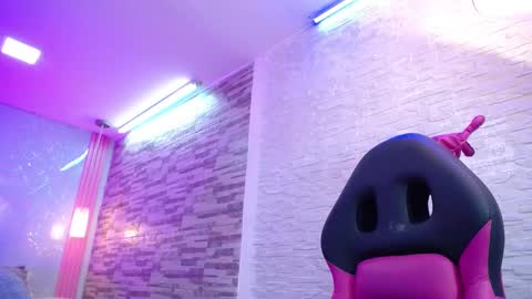 Anyela  online show from 02/11/25, 06:55