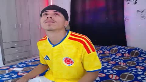 Snapshot of anyelo_sexyhot chatting on 03/29/26, 07:36 anyelo_sexyhot online show from 03/29/26, 07:36