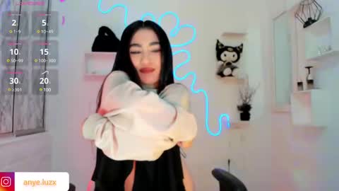 anyeluz_z online show from 03/06/25, 06:05