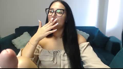 Snapshot of anyevyy chatting on 07/10/26, 05:34 AnyEvyy online show from 07/10/26, 05:34