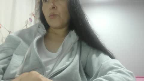 SOFFIA online show from 04/18/26, 07:07