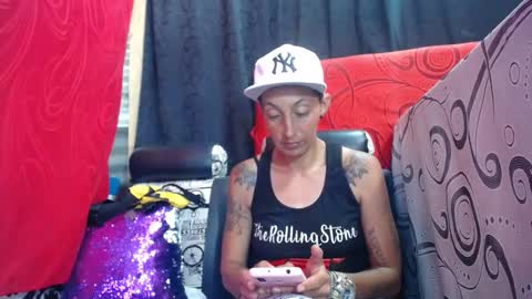 Snapshot of anyu_1306 chatting on 09/10/25, 07:03 anyu online show from 09/10/25, 07:03