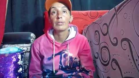 Snapshot of anyu_1306 chatting on 09/18/25, 08:44 anyu online show from 09/18/25, 08:44