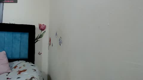anyxs01 online show from 07/29/26, 12:03