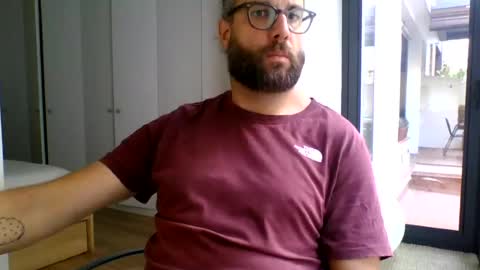 apc_3 online show from 06/16/26, 07:11