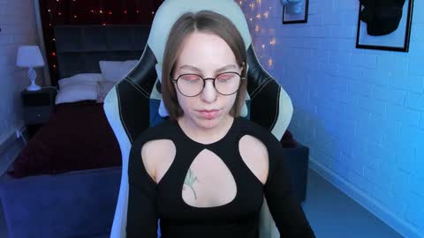 APHEX QUEEN online show from 01/12/25, 01:05