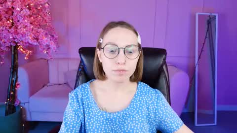 APHEX QUEEN online show from 01/19/25, 01:12