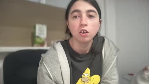 aphr0dite22 online show from 04/21/26, 02:56