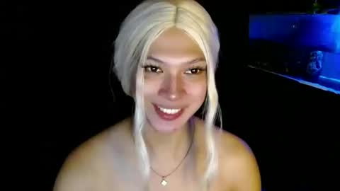 Snapshot of aphr0dite_x chatting on 12/29/24, 07:00 Roman Goddess online show from 12/29/24, 07:00