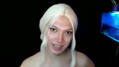 Snapshot of aphr0dite_x chatting on 01/06/25, 11:29 Roman Goddess online show from 01/06/25, 11:29