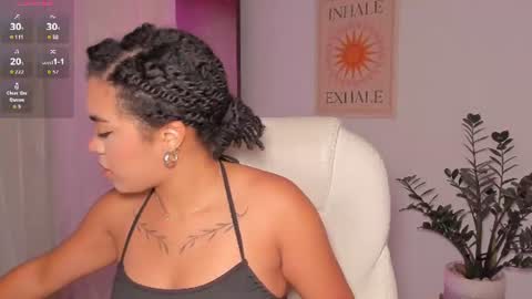 Snapshot of aphrodite_sweet chatting on 07/13/26, 07:49 Karla online show from 07/13/26, 07:49