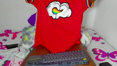 Snapshot of aphrodites_ass chatting on 04/27/26, 07:17 Tati Colombian online show from 04/27/26, 07:17