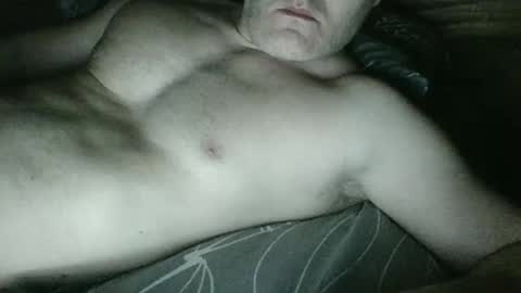 Snapshot of apluslickin chatting on 12/13/24, 02:43 Aplusickin online show from 12/13/24, 02:43