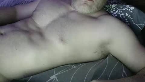 Snapshot of apluslickin chatting on 01/03/25, 08:43 Aplusickin online show from 01/03/25, 08:43