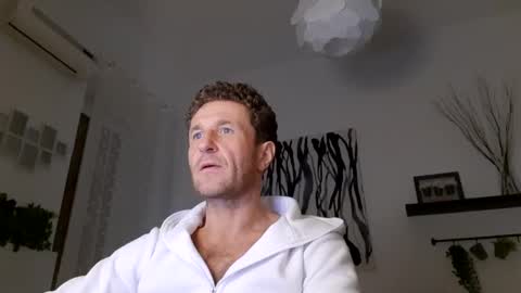 apollobest77 online show from 01/08/25, 07:03