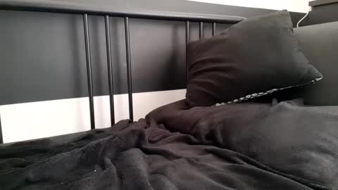 apollobest77 online show from 10/01/25, 12:22