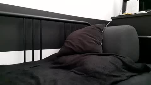 apollobest77 online show from 10/08/25, 03:09