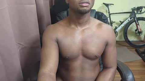 apollodarkmn online show from 04/24/26, 11:51